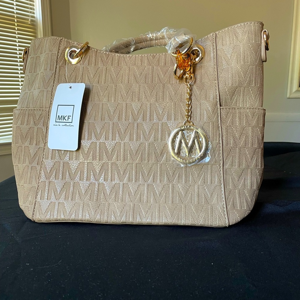 Mia K Collection Purse